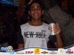 Faz o Sinalzinho da Amizade