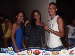 Show do Péricles e É o Tchan