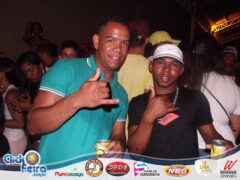 Show do Péricles e É o Tchan