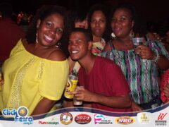 Show do Péricles e É o Tchan