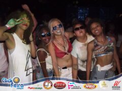 Holi Live