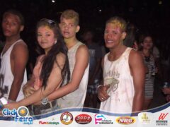 Holi Live