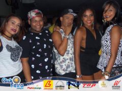 Oêêê #ParaPoucos 