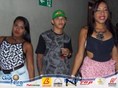 Oêêê #ParaPoucos 