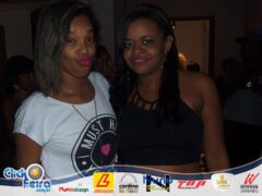 Oêêê #ParaPoucos 