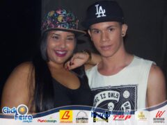 Oêêê #ParaPoucos 