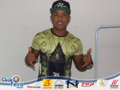 Oêêê #ParaPoucos 