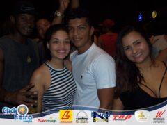 Oêêê #ParaPoucos 