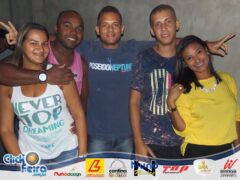 Oêêê #ParaPoucos 