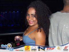 Oêêê #ParaPoucos 