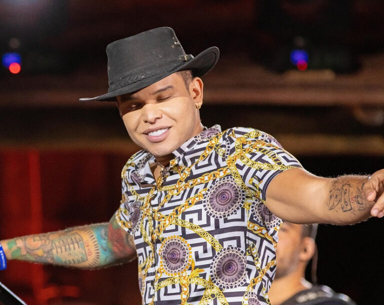 TIERRY É MAIS UMA ATRAÇÃO DE SUCESSO CONFIRMADA PELO FORRÓ DO BONGO