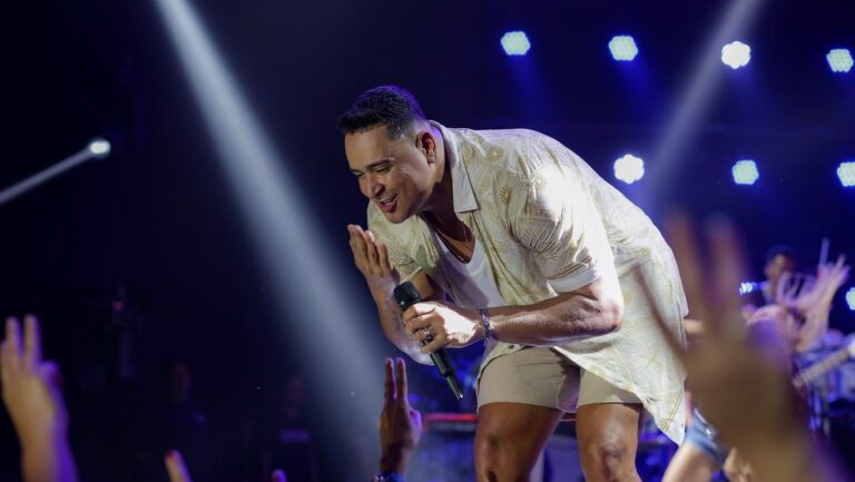 XANDDY HARMONIA REALIZA PRIMEIRA EDIÇÃO DO “XANDDY SAMBA DE RODA”